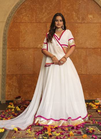 Looking These Navratri Wear Lehenga Choli in Fine Colored.These Lehenga Are Georgette Choli Are Georgette And Dupatta Are Fabricated On Georgette Pair.Its Beautified With Designer Lace Work.