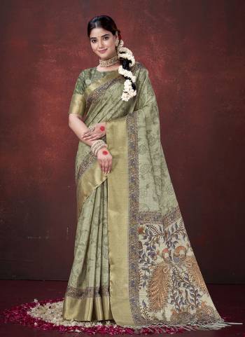 Look Attractive These Designer Party Wear Saree in Fine Colored.These Saree Are Habotai Silk And Blouse Habotai Silk is Fabricated.Its Beautified Woven Jacquard Pallu Border Desiger With Digital Printed.