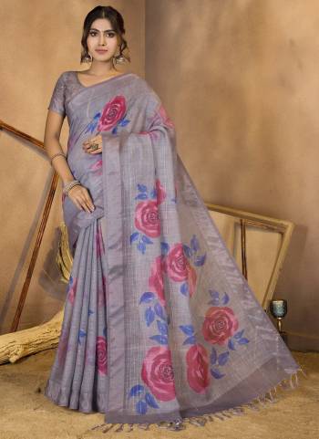 Looking These Fastive And Party Wear Saree in Fine Colored.These Saree And Blouse is Fabricated On Linen Sequions.Its Beautified With Woven Designer Sequance,Printed.