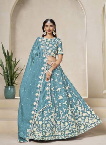 For A Designer Look,Grab These Lehenga Choli in Fine Colored.These Lehenga And Blouse Are Fabricated On Gold Crush Pair With Gold Crush Dupatta.Its Beautified With Designer Sequance Embroidery Work.