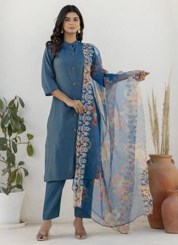 Attractive These Beautiful Readymade Suits With Dupatta.These Suit is Fabricated On Top Are Shimmer Silk And Bottom Are Shimmer Silk And Organza Dupatta .Its Beautified With Designer Embroidery Work.