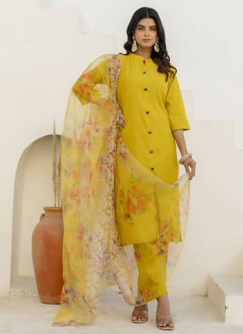 Attractive These Beautiful Readymade Suits With Dupatta.These Suit is Fabricated On Top Are Shimmer Silk And Bottom Are Shimmer Silk And Organza Dupatta .Its Beautified With Designer Embroidery Work.