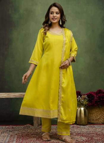 Attractive These Beautiful Readymade Suits With Dupatta.These Suit is Fabricated On Top Are Viscose Rayon And Bottom Are Viscose Rayon And Chinon Dupatta .Its Beautified With Designer Embroidery Work.