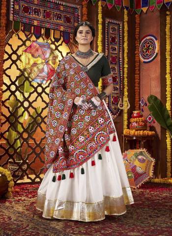 Attrective These Navratri Special Lehenga Choli in Fine Colored.These Lehenga Are Silk And Blouse Are Viscose Cotton And Dupatta Are Fabricated On Cotton.Its Beautified With Designer Multy Thread,Mirror Embroidery Work.