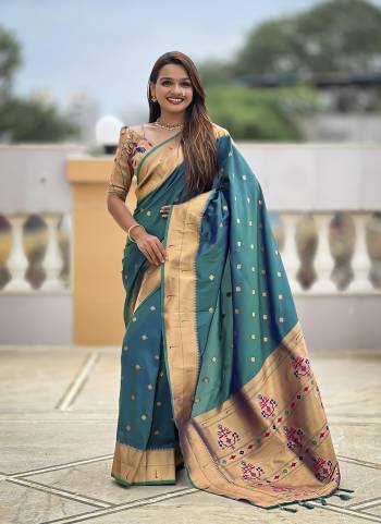 Attrective These Party Wear Saree in Fine Colored.These Saree And Blouse is Fabricated On Paithani Silk.Its Beautified With Weaving Jacquard Jari Designer.