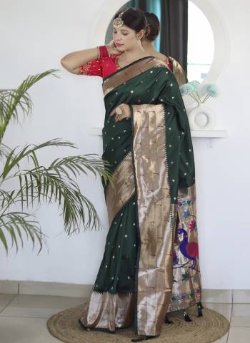 Garb These Party Wear Saree in Fine Colored.These Saree Are Paithani Silk And Blouse is Fabricated On Art Silk.Its Beautified With Weaving Jacquard Designer With Embroidery Work Blouse.