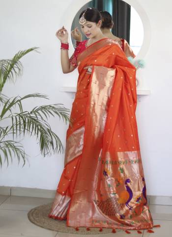 Garb These Party Wear Saree in Fine Colored.These Saree Are Paithani Silk And Blouse is Fabricated On Art Silk.Its Beautified With Weaving Jacquard Designer With Embroidery Work Blouse.
