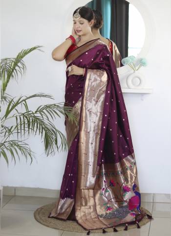 Garb These Party Wear Saree in Fine Colored.These Saree Are Paithani Silk And Blouse is Fabricated On Art Silk.Its Beautified With Weaving Jacquard Designer With Embroidery Work Blouse.