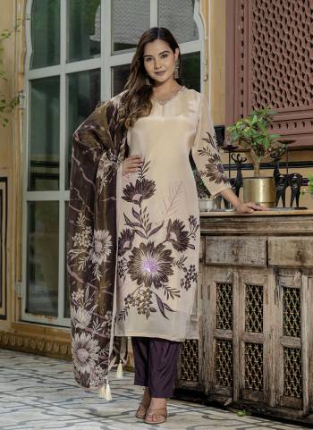 Attractive These Designer Readymade Suit in Fine Colored Pair With Bottom And Dupatta.These Top And Dupatta Are Fabricated On Jari Tissue Pair With Viscose Santoon Bottom.Its Beautified With Designer Digital Printed With Hand Work.