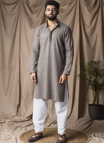 For A festive And Party Wear,Attractive These Readymade Kurta With Payjama in Fine Colored.These Kurta is Fabricated On Rayon And Art Silk Bottom With Heavy Designer Thread,Sequance Embroidery Work.Buy Now.