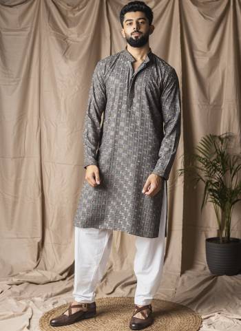 For A festive And Party Wear,Attractive These Readymade Kurta With Payjama in Fine Colored.These Kurta is Fabricated On Rayon And Art Silk Bottom With Heavy Designer Thread,Sequance Embroidery Work.Buy Now.
