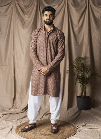 For A festive And Party Wear,Attractive These Readymade Kurta With Payjama in Fine Colored.These Kurta is Fabricated On Rayon And Art Silk Bottom With Heavy Designer Thread,Sequance Embroidery Work.Buy Now.