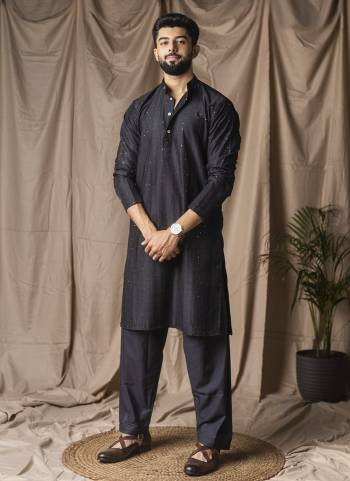 For A festive And Party Wear,Attractive These Readymade Kurta With Payjama in Fine Colored.These Kurta is Fabricated On Rayon And Art Silk Bottom With Heavy Designer Thread,Sequance Embroidery Work.Buy Now.