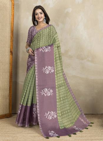 Looking These Party Wear Saree in Fine Colored.These Saree And Blouse is Fabricated On Erode Cotton.Its Beautified With Designer Digital Printed.