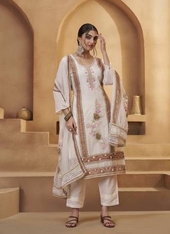 Attractive These Party Wear Suit in Fine Colored Pair With Bottom And Dupatta.These Top Are Bombay Cotton And Dupatta Are Fabricated On Bombay Cotton Pair With Bombay Cotton Bottom.Its Beautified With Designer Thread Embroidery Work.