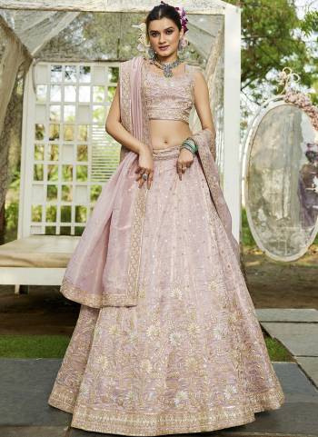  Looking This Party Wear Fine Color Fancy Heavy Designer Choli And Lahenga Fabriced On Tissue And Dupatta Tissue In Fabricated Beautified With Attrective Designer Sequance Embroidery Work. Buy Now.