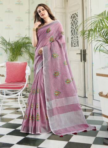 Garb These Fastive And Party Wear Saree in Fine Colored.These Saree And Blouse is Fabricated On Linen.Its Beautified With Heavy Woven Pallu Border Designer With Thread Embroidery Work.