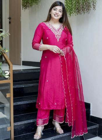 Looking These Suit in Fine Colored Pair With Bottom And Dupatta.These Top Are Viscose Chanderi And Bottom Are Fabricated On Viscose Chanderi Pair With Organza Dupatta.Its Beautified With Designer Embroidery Work.