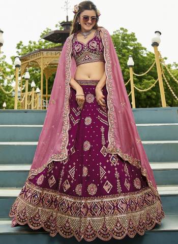  Looking This Party Wear Fine Color Fancy Heavy Designer Choli And Lahenga Fabriced On Georgette And Dupatta Georgette In Fabricated Beautified With Attrective Designer Sequance Embroidery Work. Buy Now.