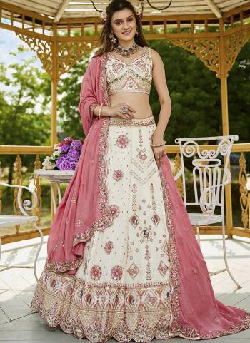  Looking This Party Wear Fine Color Fancy Heavy Designer Choli And Lahenga Fabriced On Georgette And Dupatta Georgette In Fabricated Beautified With Attrective Designer Sequance Embroidery Work. Buy Now.