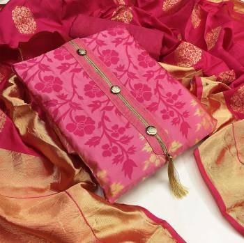 Look Pretty This Designer Suit In Lovely  Color.?Its Pretty Jacquard Top Is Banarsi Silk Based Paired With Santoon Bottom And Banarasi Jacquard Fabricated Dupatta Which Gives An Attractive To The Suit.