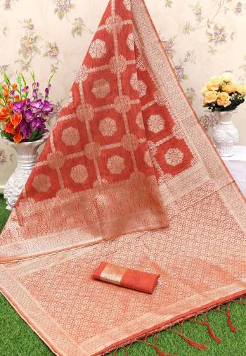 Attrective The Pretty Angelic Look Wearing This Heavy Designer Saree In Fine Color Paired With Blouse. This Saree Is Fabricated On Banarasi Cotton Paired With Banarasi Cotton Fabricated Blouse. Its Pretty Color Pallete Will Give An Attractive Look To Your Personality. 