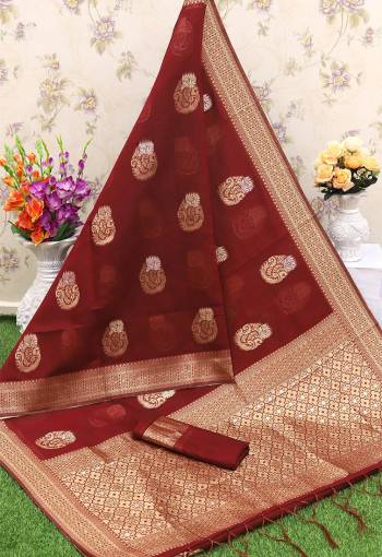 Adorn The Pretty Angelic Look Wearing This Heavy Wevon Designer Saree In Fine Color Paired With Contrasting Colored Blouse. This Saree Is Fabricated On Banarasi Silk Paired With Banarasi Silk Fabricated Blouse. Its Pretty Color Pallete Will Give An Attractive Look To Your Personality. 