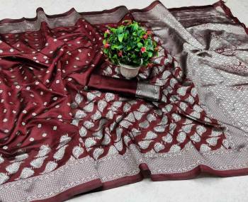 Attrective Look This Pretty Angelic Wearing This Wevon Silver Jari Jacquard Designer Saree In Fine Color Paired With Blouse. This Saree Is Fabricated On Lichi Silk Paired With Lichi Silk Fabricated Blouse. Its Pretty Color Pallete Will Give An Attractive Look To Your Personality. 