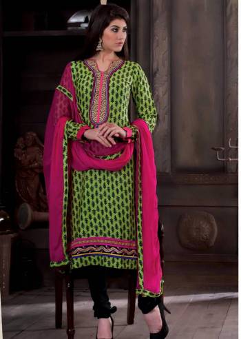 For Youe Semi-Casual Wear, Grab This Pretty Green Colored Suit Paired With Black Colored Bottom And Pink Colored Dupatta. Get This Dress Material Stitched As Per Your Desired Fit And Comfort. 