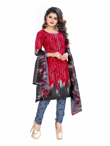 Feel Comfortable All Day Long With This Suit In Red Color Paired With Grey Colored Bottom And Black Colored Dupatta. This Dress Material Is Fabricated On Cotton Paired With Chiffon Dupatta. It Is Soft Towards Skin And Eays To Carry All Day Long.