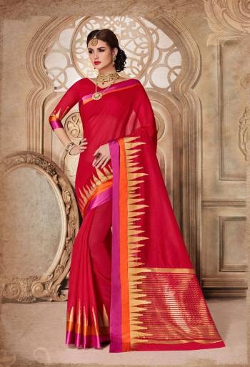 Adorn The Angelic Look Wearing This Saree In Red Color Paired With Red Colored Blouse. This Saree Is Fabricated On Cotton Silk Paired With Art Silk Fabricated Blouse. This Pretty Saree Is Fabricated On Cotton Silk Paired With Art Silk Fabricated Blouse. Both The Fabrics Ensures Superb Comfort All day Long.