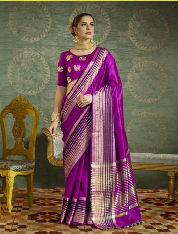 Attract All wearing This Designer Saree In Purple Color Paired With Purple Colored Blouse. This Saree And Blouse Are Fabricated On Handloom Art Silk Paired With Another Art Silk Fabricated Embroidered Blouse. This Saree Is Light Weight And Easy to Carry All day Long. Buy Now.