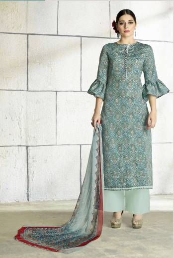 Very Pretty Shade Is Here With This Dress Material In Light Blue Colored Top Paired With Baby Blue Colored Bottom and Dupatta. Its Top and Bottom Are Fabricated On Cotton paired With Chiffon Dupatta. Get This Stitched As Per Your Desired Fit And Comfort, Also Its Fabrics Ensures Superb Comfort All Day Long.