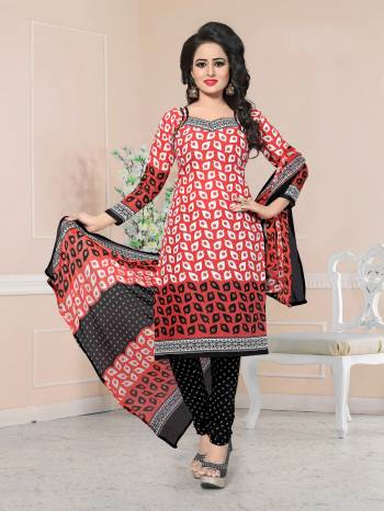 Beat The Heat With This Cool And Comfortable Fabricated Dress Material. Its Top Is In Red Color Paired With Black Colored Bottom And Red And Black Dupatta. Its Top And Bottom Are Fabricated On Cotton Paired With Chiffon Dupatta. Buy Now.