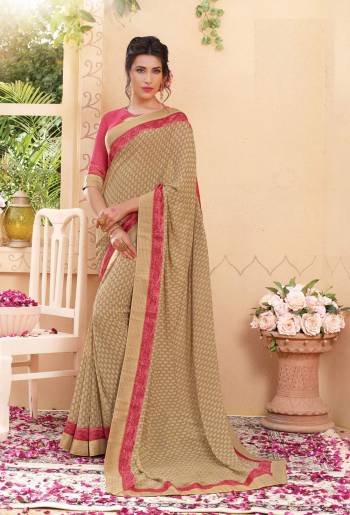 Simple And Elegant Saree Is Here With This Saree In Beige Color Paired With Pink Colored Blouse. This Saree And Blouse Are Fabricated On Georgette Beautified With Simple Prints All Over It. Buy It Now.