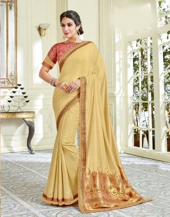 Stay true to your traditionals and opt for this traditional silk saree with a modern color combination of Beige & Pink and get the best of both the worlds. 