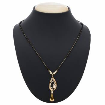 For Those Newly Married Grab This Very Pretty And Elegant Looking Mangalsutra For Your Daily Which Is Suitable With Western Or Indian Attire Both. 