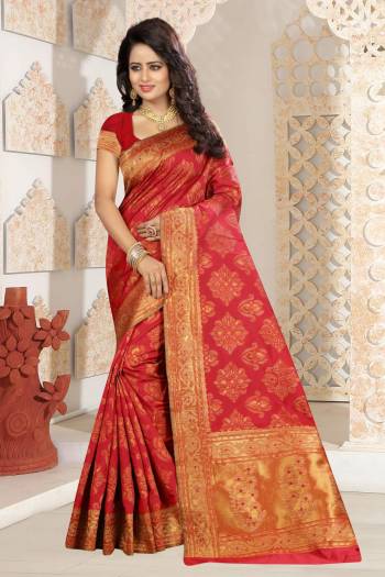 Adorn The Angelic Look wearing this Saree In Red Color Paired With Red Colored Blouse. This Saree And Blouse are Fabricated On Kanjivaram Art Silk Beautified With Weave All Over It. It Is Durable and Easy To Care For.