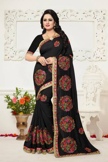 For A Bold And Beautiful Look, Grab This Designer Saree In Black Color Paired With Black Colored Blouse. This Saree And Blouse Are Fabricated On Art Silk Beautified With Contrasting Thread Work. Buy This Saree Now.