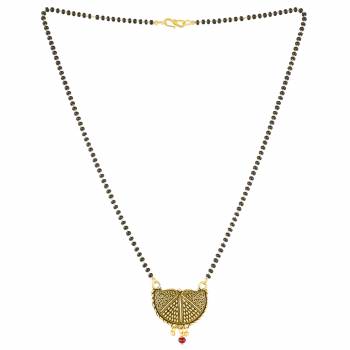 Grab This Pretty Simple Mangalsutra For Your Daily Wear In Golden Color With A Small Hanging Stone. This Mangalsutra Can Be Paired With Any Attire. Buy Now.