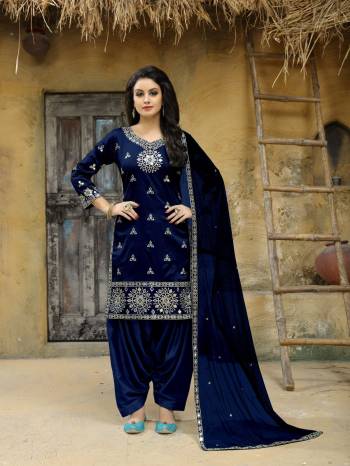 Salwar Suit Is All Time Favourite When It Comes To Comfort And Beauty, Grab This Beautiful Designer Semi-Stitched Embroidered Salwar Suit. Its Top Is Fabricated On Art Silk Paired With Santoon Bottom And Net Fabricated Dupatta. Its Fabric Ensures Superb Comfort And Earn You Lots Of Compliments From Onlookers. Buy Now.