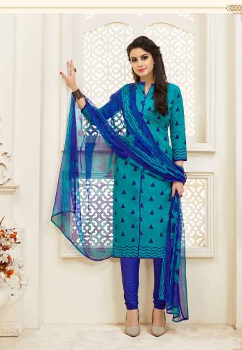 Go With The Shade Of Blue With This Dress material In Blue Colored Top Paired With Royal Blue Colored Bottom And Dupatta. Its Top And Bottom Are Fabricated On Cotton Paired With Chiffon Dupatta. Buy Now.