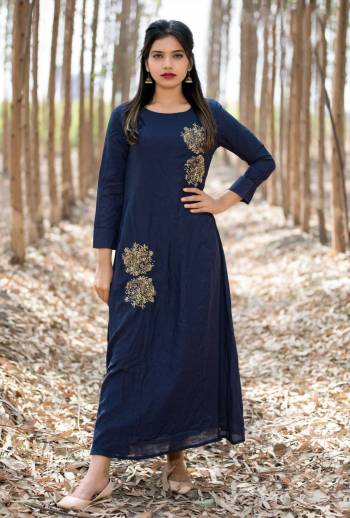 Kurtis Can Be A Perfect Outfit For Every Occasion, Be It A Festival Or Any  your up-comming Function. Moreover, They Are Ideal Attire For Office Going Or College Going Girls. Buy This Lovely Kurti Now.