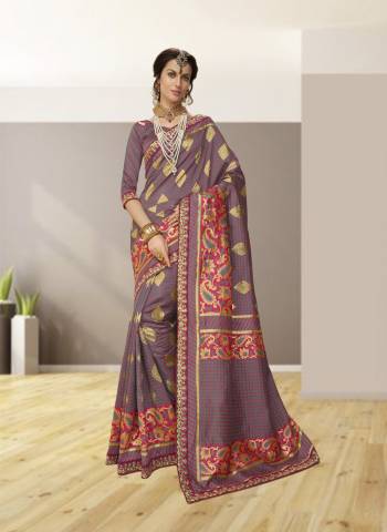 Here Is A Beautiful Saree In grey Color Paired With Grey Colored Blouse. This Saree And Blouse Are Fabricated On Jacquard Silk Beautified With Weave And Lace Border. Buy This Designer Saree Now.