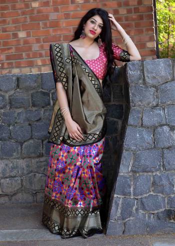 Look Pretty In This Attractive Pink and Black Colored Saree Paired With Black Colored Blouse. This Saree And Blouse Are Fabricated On Art Silk Beautified With Weave All Over It. 