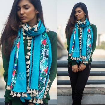 Give A Lovely Enhanced Look To Your Attire By Paring It With This Beautiful Scarf Fabricated On Khadi Cotton. This Scarf Is Beautified With Prints And Tassels. Also It Can Be Paired With Western Top, One Piece Or Kurti. Buy Now.