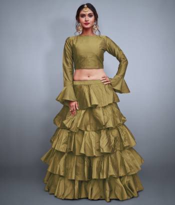 Rich Looking Designer Readymade Lehenga Choli Is Here With A Lovely Pattern Play. This Lehenga And Choli Are Silk Based With A Lovely Frill Pattern. You Can Carry This Very Heavy Accessories To Give It An Attractive Look. 