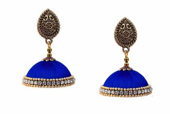 Here Is A Unique Patterned Jhumki Styled Earrings Made With Metl And Resham Thread. This Earrings Can Be Paired with Any Same Or Contrasting Colored Traditional Colored Attire. Buy Now.