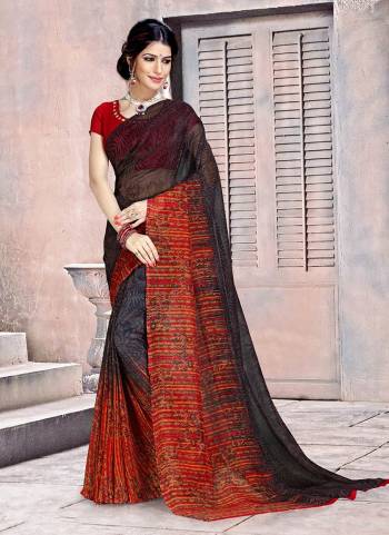 Have A Simple And Smart look With This Lovely Printed Saree Fabricated On Georgette. Its Fabric Is Soft Towards Skin And Ensures Superb Comfort All Day Long. 