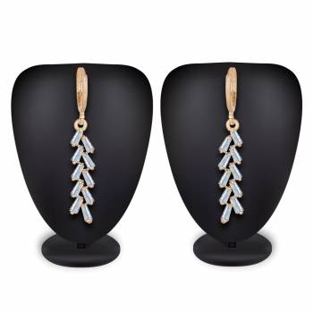 Rich And Elegant Looking Earrings Set Is Here In Golden Color Beautified With Diamonds. This Pretty Set Can Be Paired With Any Simple Or Heavy Attire. Buy Now.